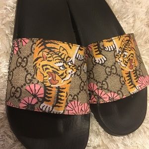 Authentic GUCCI Leather slides